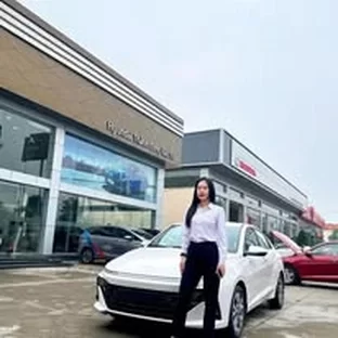 Hình ảnh hoạt động tư vấn xe tại Phú Thọ